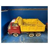 Vintage Metal Tonka Dump Truck