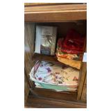 Table Linens & PlacematsShelf Lot