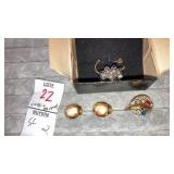 (2) vintage Sarah Coventry rings, cameo ear clips
