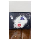 Charging clutch bag