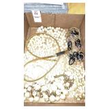 Pearls beads chain necklaces, gold belt