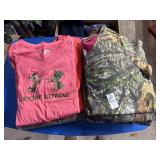 Womenï¿½s large camo and other hunting clothes