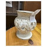 Lenox candle holder gold trim