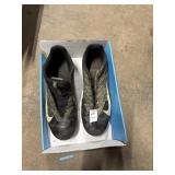 Menï¿½s size 12 Nike cleats