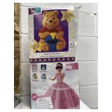 Cake forms, Pooh and doll