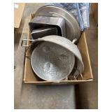 Colanders and baking dishes