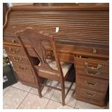 Roll top desk 47 1/2 ï¿½ 22 x 41 1/2