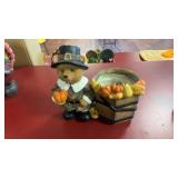 Bear Thanksgiving Decor