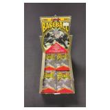 32 Packs of 1993 O Pee Chee Baseball Cards