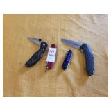 4 assorted pocket knives