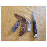 4 assorted pocket knives