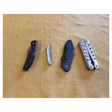 4 Assortment of pocket knives