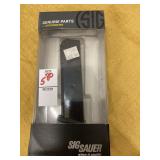 Sig Sauer P226, 40/357, 10 round magazine