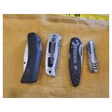 4 assorted pocket knives