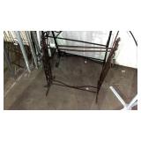 2 Metal Quilt Racks 2 Metal Quilt Racks