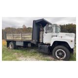 Mack R Series Dump Truck 88,864 Miles VIN: