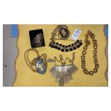 (6) vintage 70s necklaces