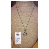 925 sterling NV & mother of pearl shell necklace