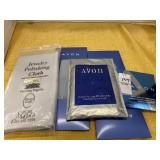 Avon jewelry polishing cloth wipes