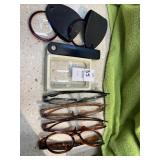 Eyeglasses and magnifying lenses