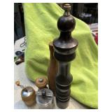 5 pepper mills
