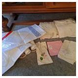 Assga table linens new (2) other assorted linens