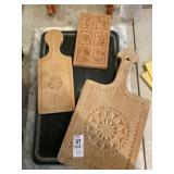 Cutting boards and wall decor