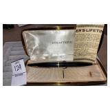 Vintage Sheaffer pencil in case