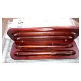 Wood pen & pencil set in wood case