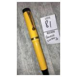 Vintage Parker Duofold Jr fountain pen