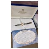 Eversharp Skyline demonstrator fountain pen 14k