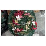 2 Christmas Wreaths with Bags