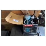 Makita Finishing Sander W Box