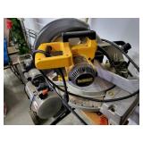 Dewalt 12in. Miter saw