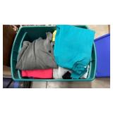 Womanï¿½s Sweatshirts & Pants size LgTote Lot