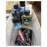 Menï¿½s body spray and Darth Vader  tin