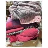Twin bedding- comforter, sheets, curtains, throw
