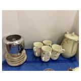 vintage Hall China Company "Autumn Leaf" pattern,