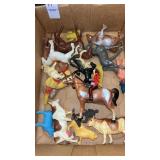 VTG Plastic toy animals & figures