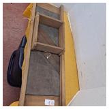 Amtuquerustic wooden washboard