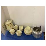 vintage Hall China Company "Autumn Leaf" pattern,