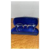 Vintage eyeglasses with case