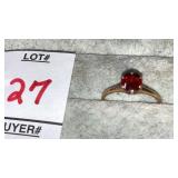 Red gemstone gold ring - unmarked or worn