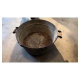 Large Metal Washtub