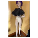 VTG Mannequin- full body, posable 70 " 1 hand