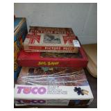 Puzzle lot