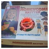 Vintage hasbro honeycomb knitter