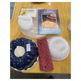 Egg dish & kitchen Gadgets