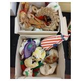 Vintage Christmas ornament lot, possibly some