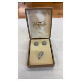 Vintage Penn Traffic Seashell Pin and Earring Set